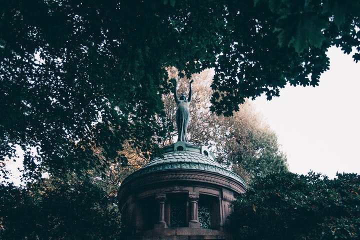 Doomsday Contest-Locket